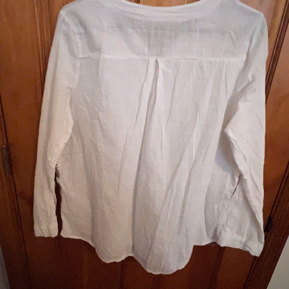 Really cute white small V-neck with sheer layover (attach)! - Picture 3 of 3
